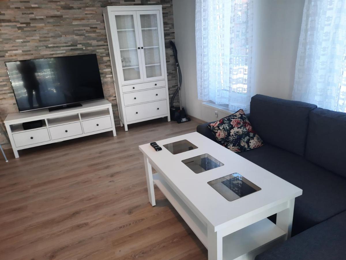 Apartament Za Swierkami Kolobrzeg Luaran gambar