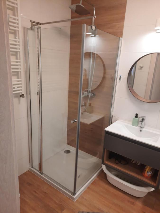 Apartament Za Swierkami Kolobrzeg Luaran gambar