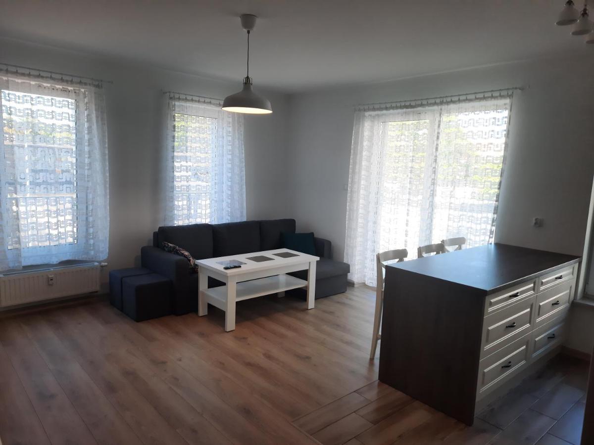 Apartament Za Swierkami Kolobrzeg Luaran gambar